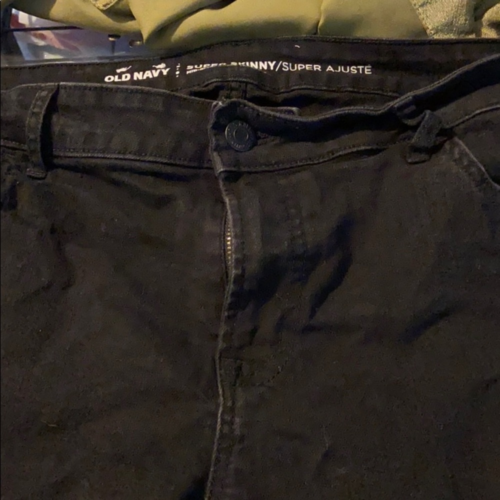 Black skinny jeans